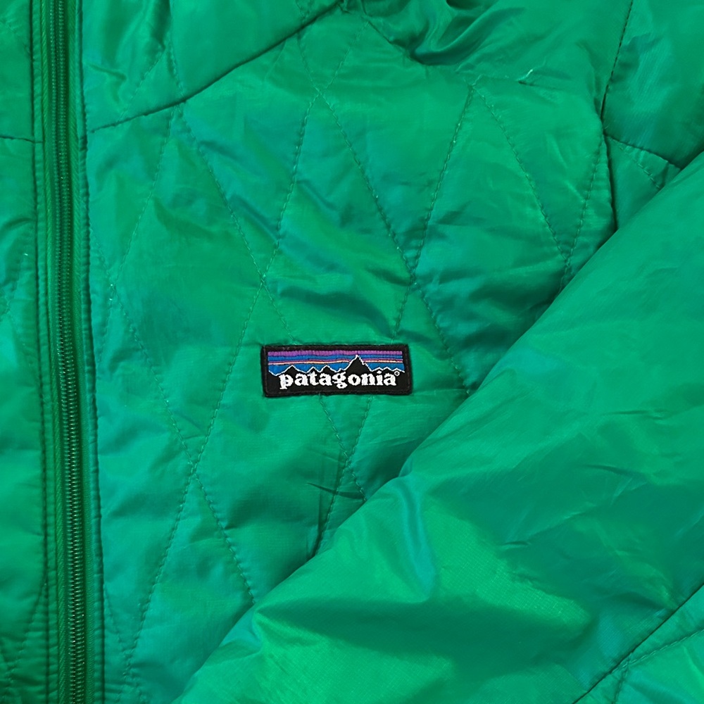 Patagonia Green Puffer Jacket - Picture 2 of 5